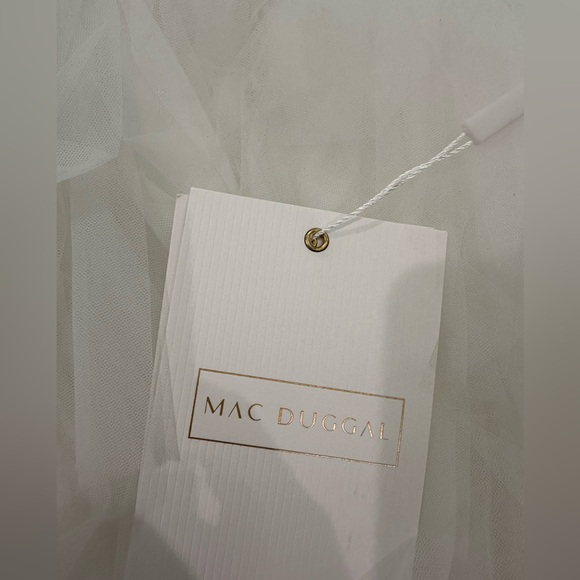 Mac Duggal 20505 Flutter Ruffle Sleeve Tiered Mini Dress Size 2 NWT White - Picture 6 of 7